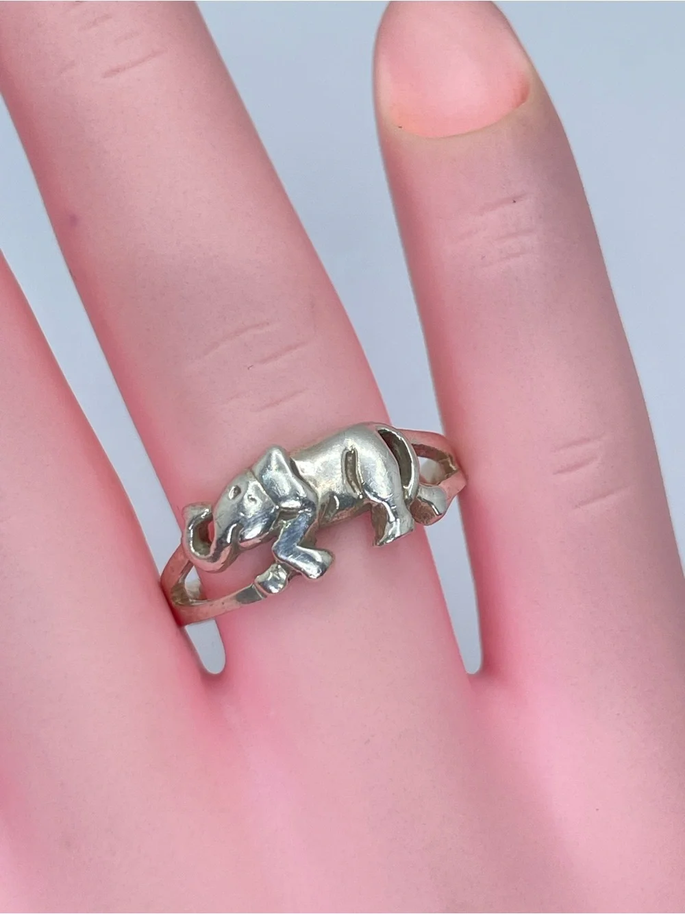 925 Sterling Silver Elephant Ring Lucky Animal Band Vintage Style Boho Sz 7
